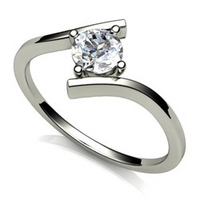 ladies rings under £500